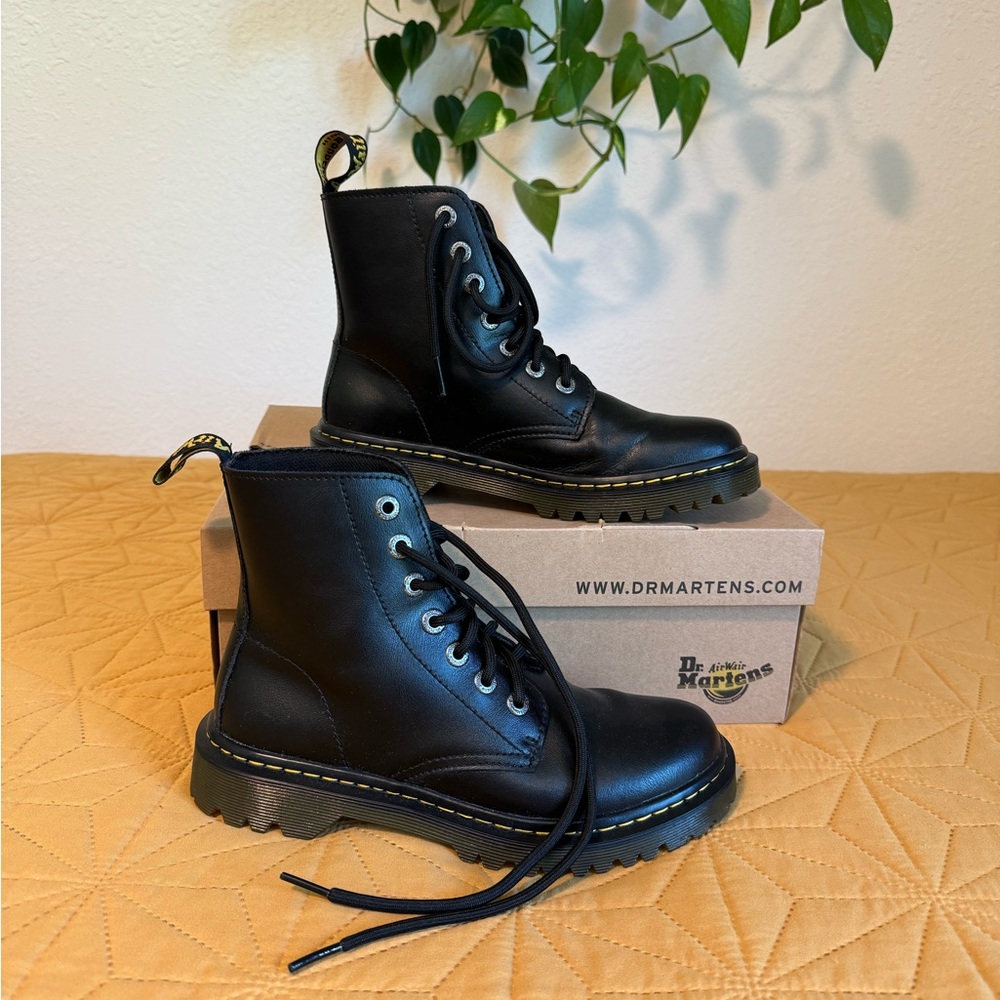Dr Doc Martens Luana Womens Black Combat Punk Grunge Boots UK 5 US 7